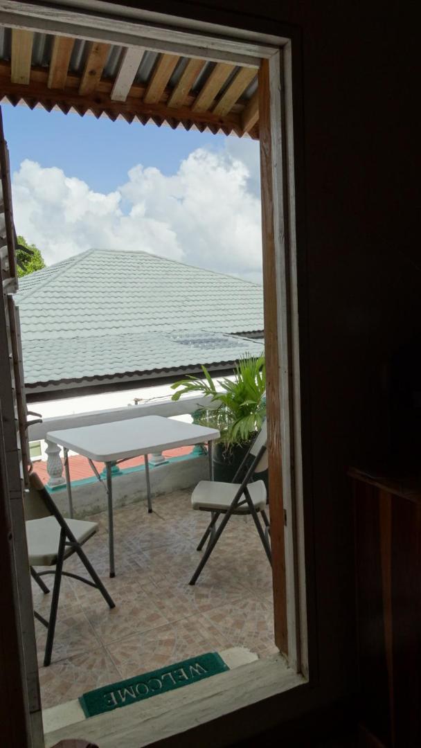 Finjam Cottage Port Antonio Room photo